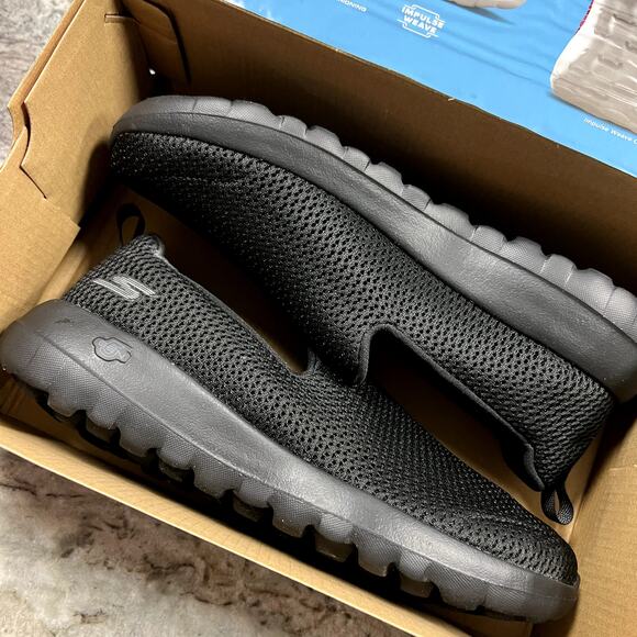 NEW Skechers Performance Go Walk Joy Black Slip on Shoes Size 8 - Picture 2 of 4